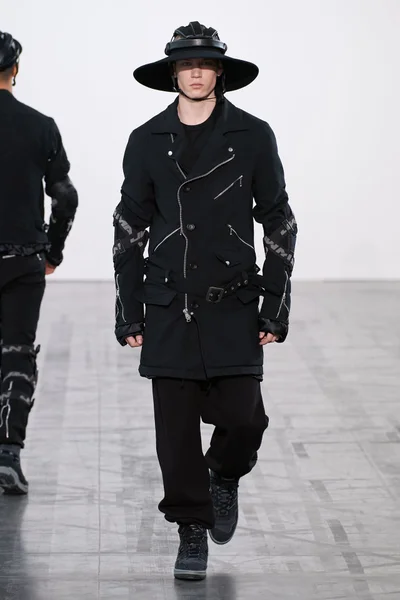 Look 42